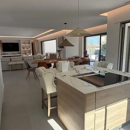 Elegance Villa *