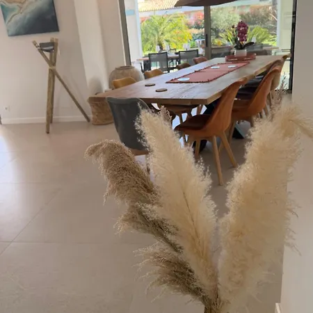 Villa Elegance *